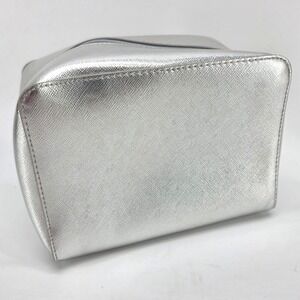 Givenchy Parfums Cosmetic Bag Silver Metallic Star Zipper Travel Makeup Cube‎